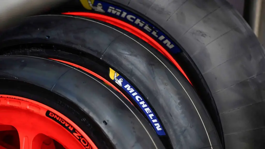 neumaticos-circuito-spracing